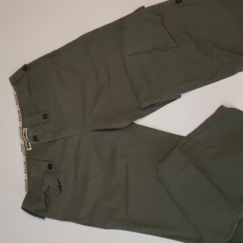 Volcom Ladies Green Pant, Size 7